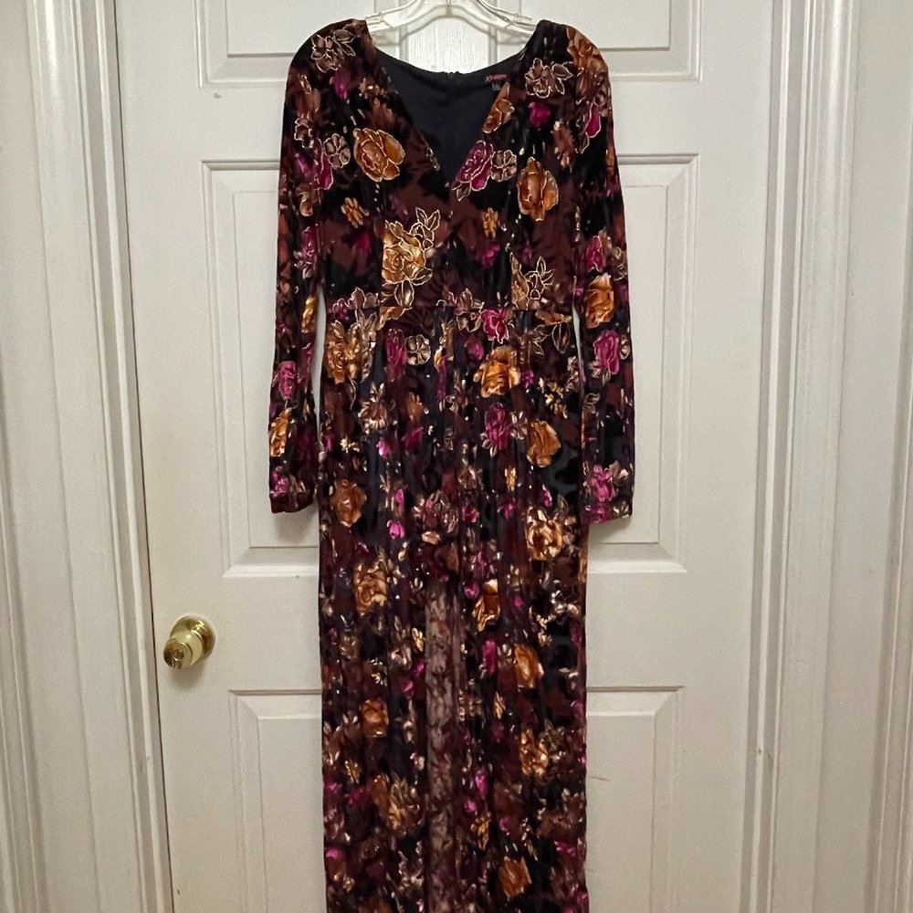 Xtaran Floral l/s romper; size L (gold/pink/multi color); shorts underneath.